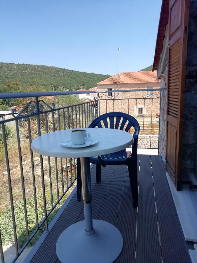Tsitalia Cottage House Leonídion Exteriér fotografie
